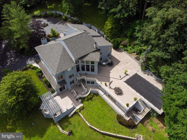 Building Photo - 927 Mill Creek Rd