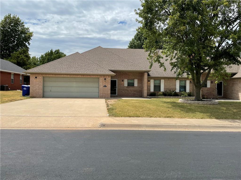 200 Fox Run Pl, Lowell, AR 72745 Townhome Rentals in Lowell AR