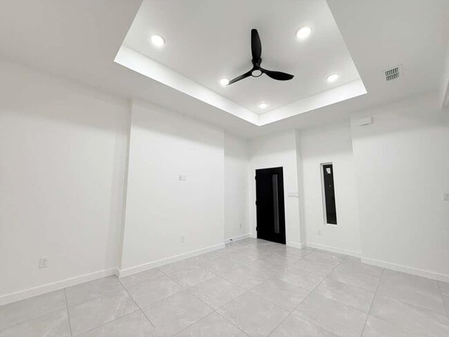 Foto del edificio - 3431 Lopez