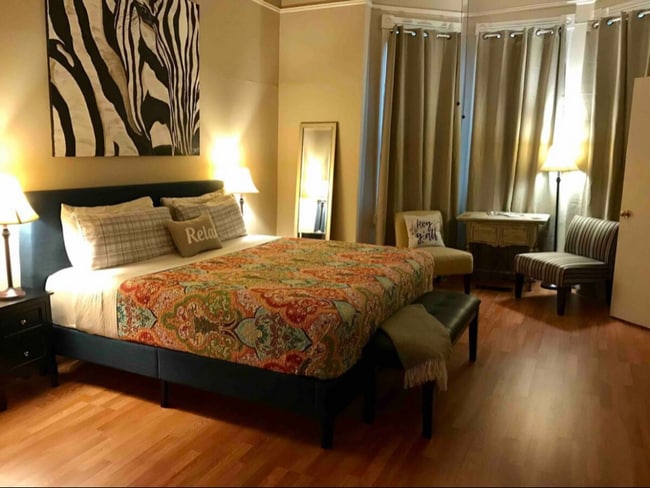 Foto del edificio - 316 W Hall St