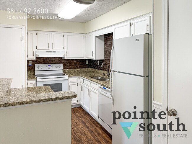 Building Photo - Cozy Apartment in Mobile!