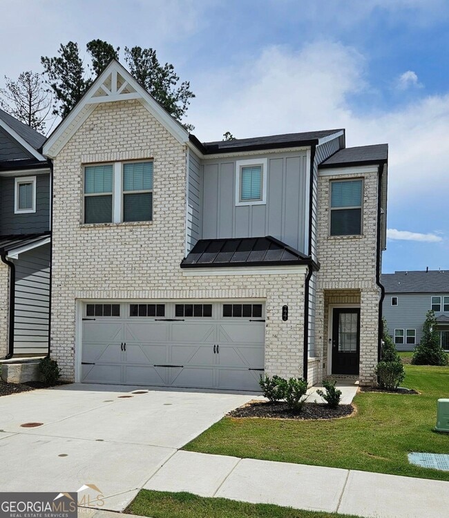 Building Photo - 777 Ironhorse Ln SW