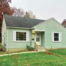 Building Photo - 2235 Ridgelawn Ave