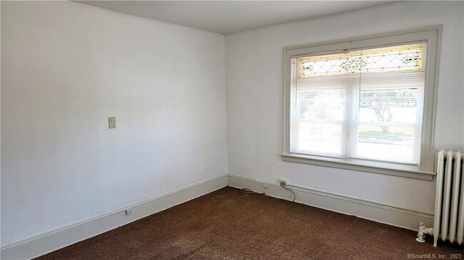 Building Photo - 794 Farmington Ave