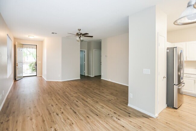 Building Photo - 3139 W Pollack St