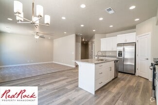 Building Photo - 517 N 480 W