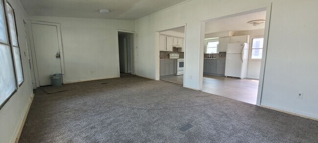 Foto del edificio - 3 bedroom 2 bathroom mobile home in Quarry...