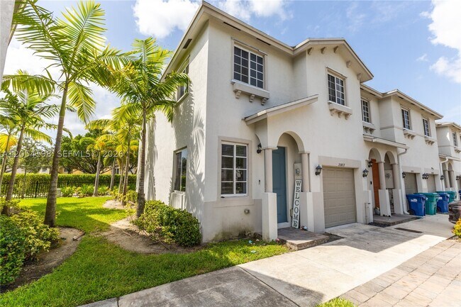 Foto del edificio - 20817 NW 9th Path