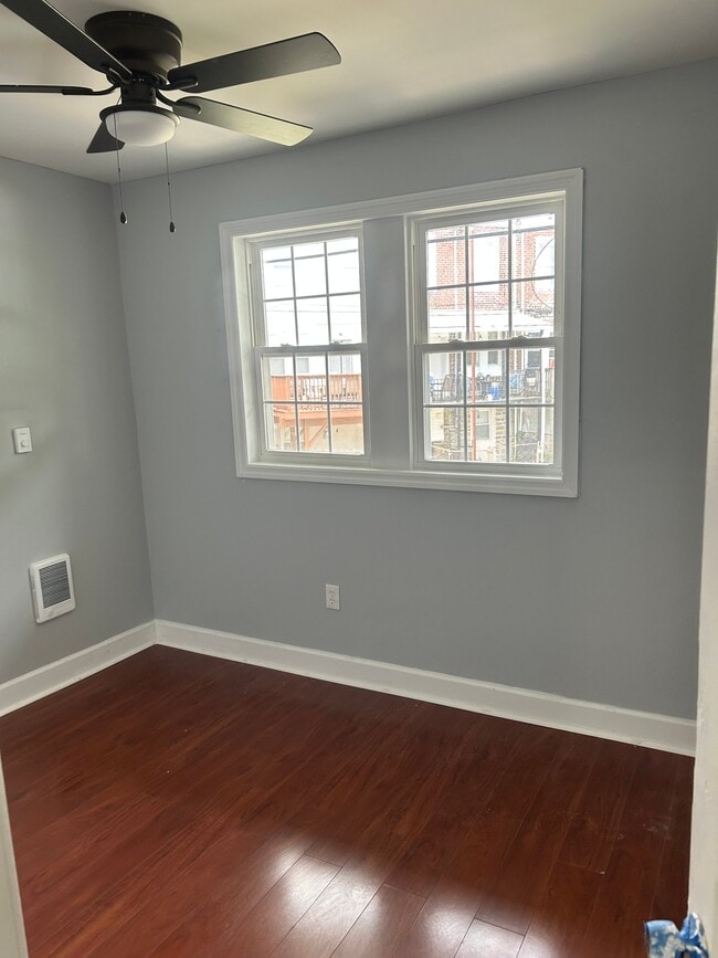 Building Photo - 6726 Wyncote Ave