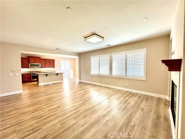 Building Photo - 13945 Barnett Ln