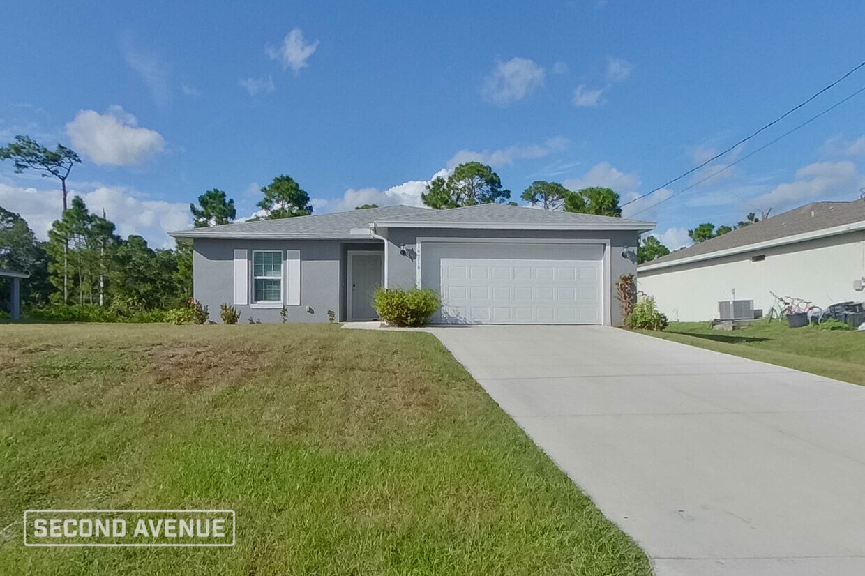 Foto principal - 14316 Aldridge Ave