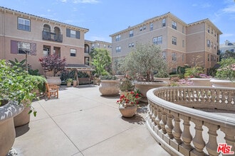 Building Photo - 13080 Pacific Promenade