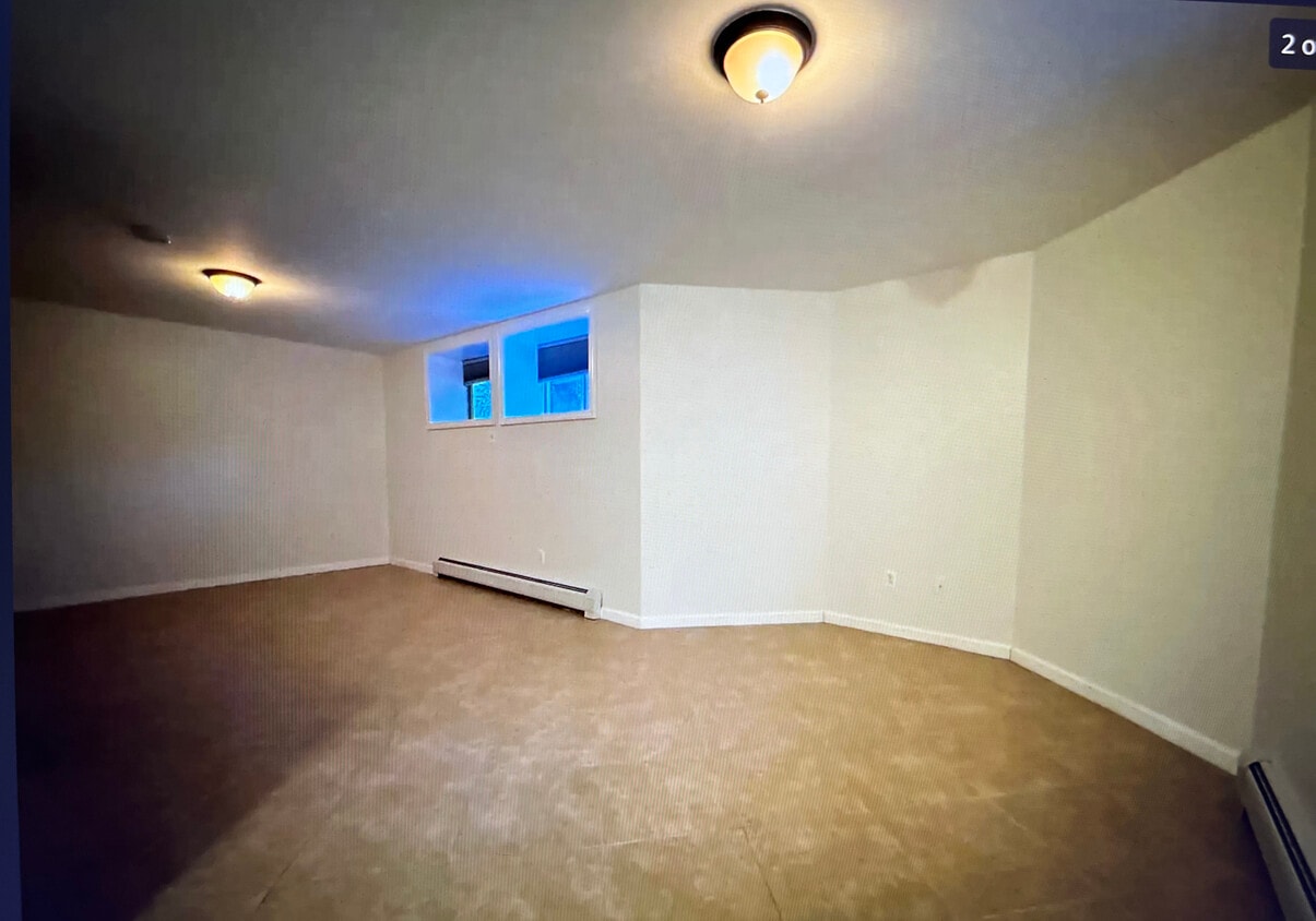 Building Photo - 15 Stalie Ct