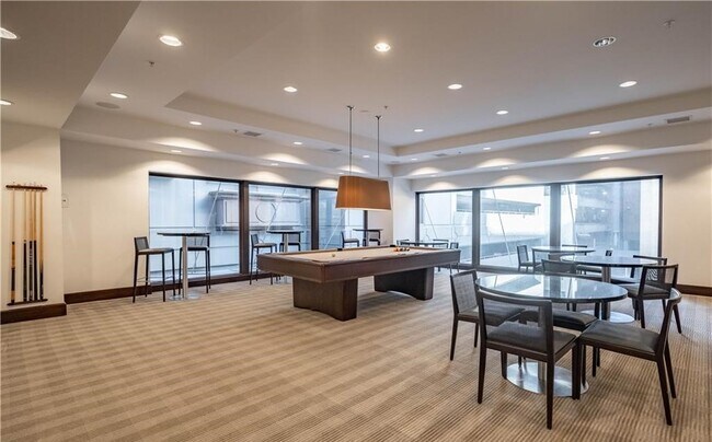 Foto del edificio - 230 S Tryon St