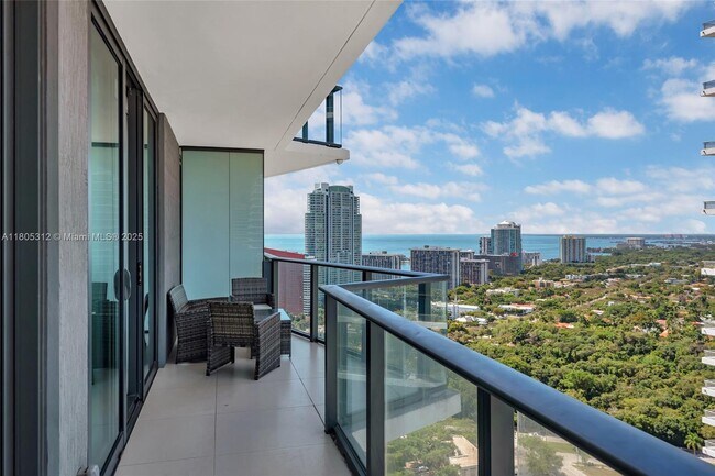 Building Photo - 1300 S Miami Ave
