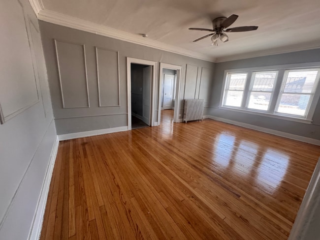 Foto del edificio - 37-39 W 14th Pl