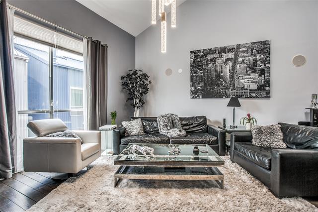Foto del edificio - 4213 Dickason Ave