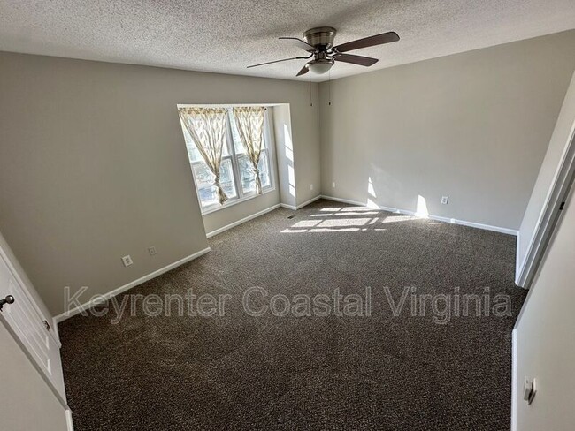 Building Photo - 2102 Queen Annes Ct