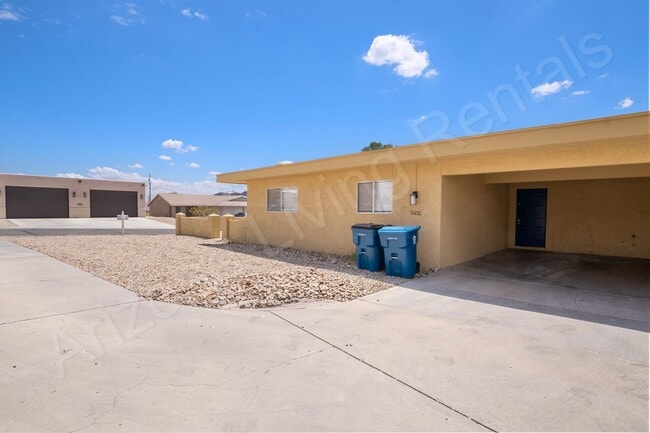 Foto del edificio - 3431 Truckee Dr