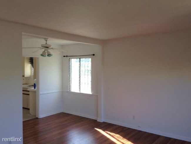 Building Photo - 2 br, 1 bath Apartment - 721 N Harper Ave