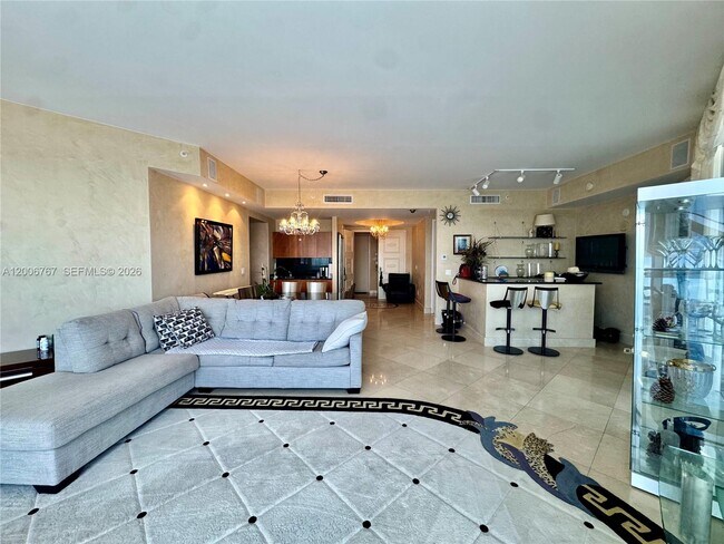 Foto del edificio - 18101 Collins Ave