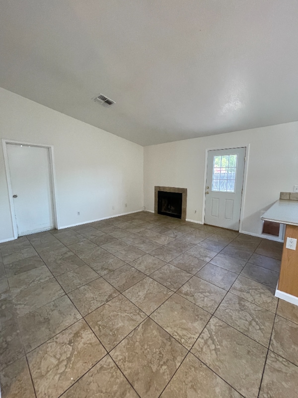 Building Photo - 10818 W Heatherbrae Dr