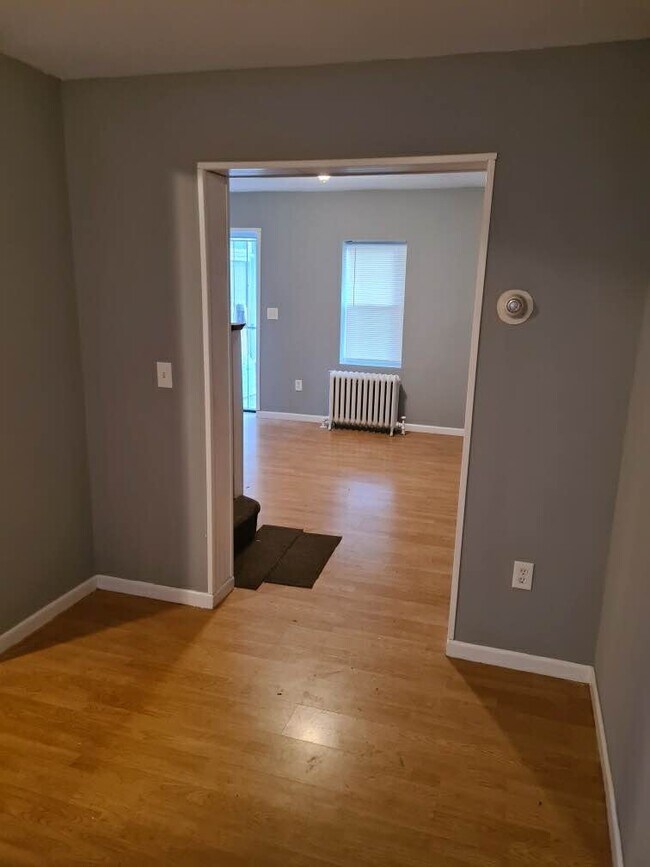 Foto del edificio - 6517 Ross St