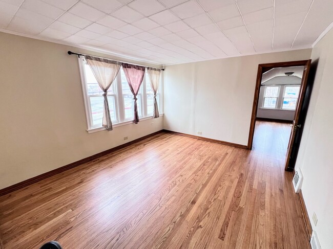 Foto del edificio - 4814 W Parker Ave