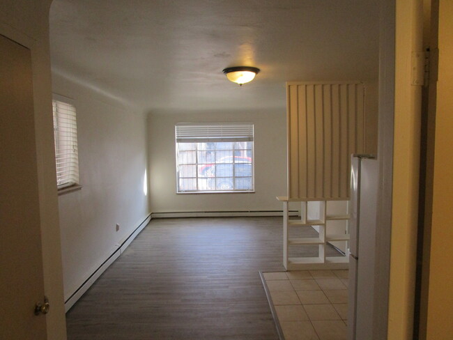 Foto del edificio - 661 N Pearl St