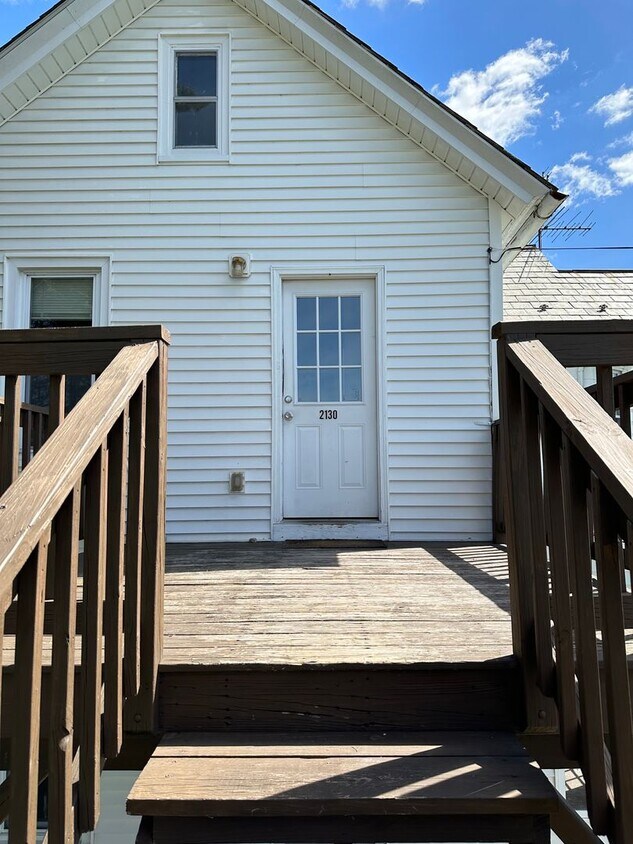 Primary Photo - 2130 Siegfried Ave