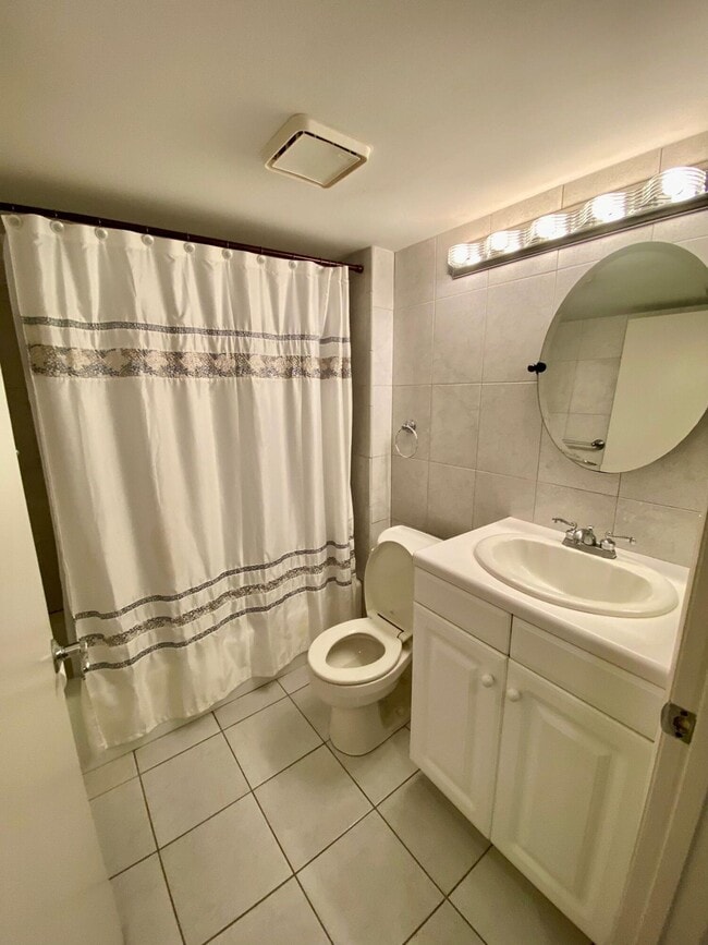 Building Photo - 5900 Camino Del Sol