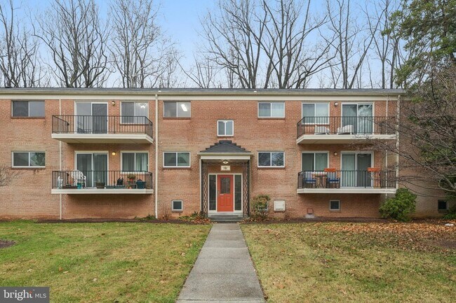 Foto del edificio - 10607 Weymouth St