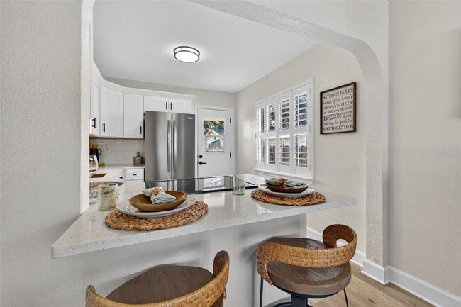 Building Photo - 486 49th Ave N