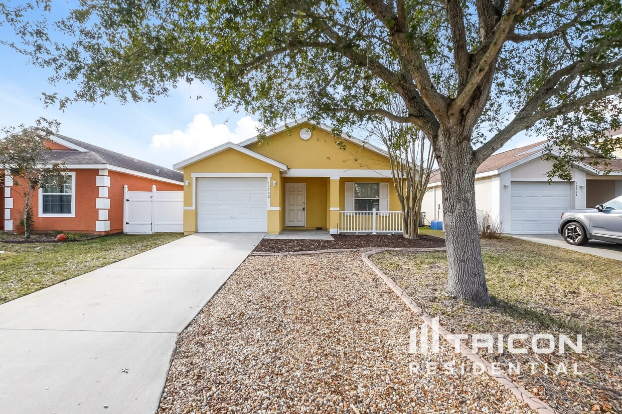 Foto principal - 12300 NE 48th Loop