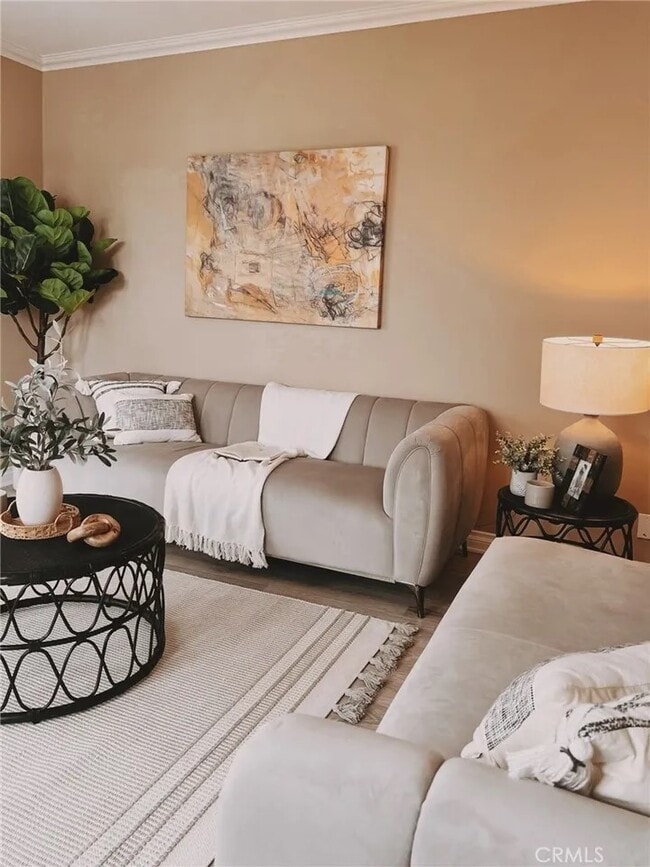 Building Photo - 9136 Manzanar Ave