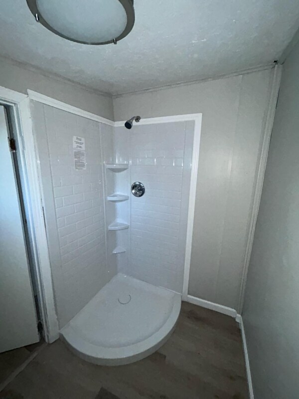 Foto del edificio - 228 Eden St