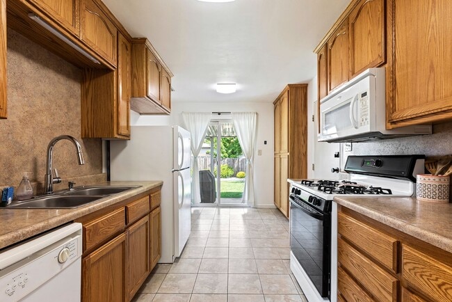 Building Photo - Charming 3-bedroom, 1-bath home in Anderson