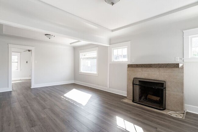Foto del edificio - 4767 Bancroft St