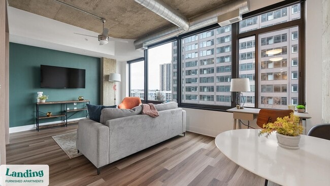 Building Photo - 5201 Leesburg Pike