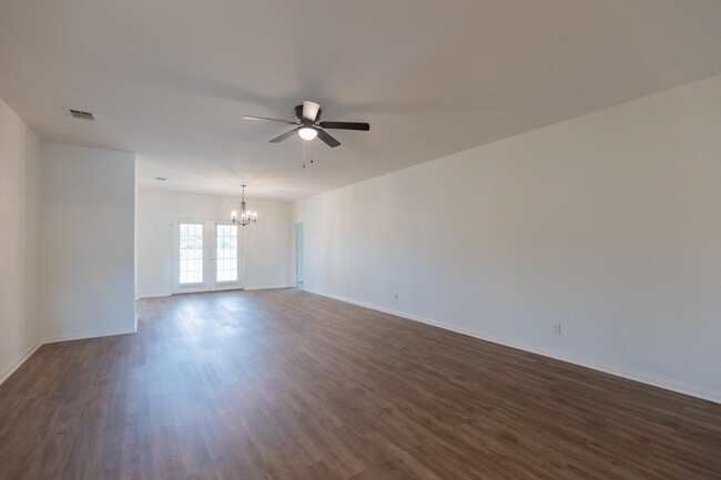Building Photo - 6010 Luckey Run