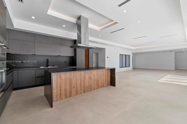 Foto del edificio - 7530 SW 134th St