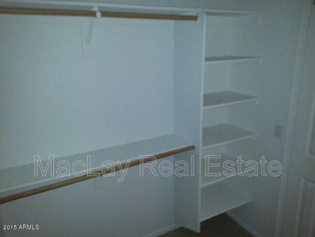Foto del edificio - 6071 S Rockwell St