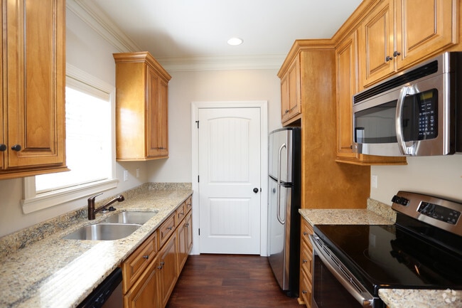 Interior Photo - CHANEY PLACE TOWNHOMES