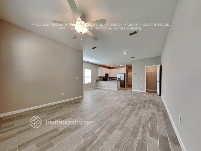 Building Photo - 1320 Grassland Ave