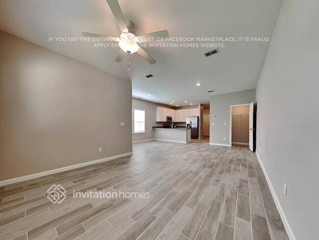 Building Photo - 13232 Shore Grass Dr