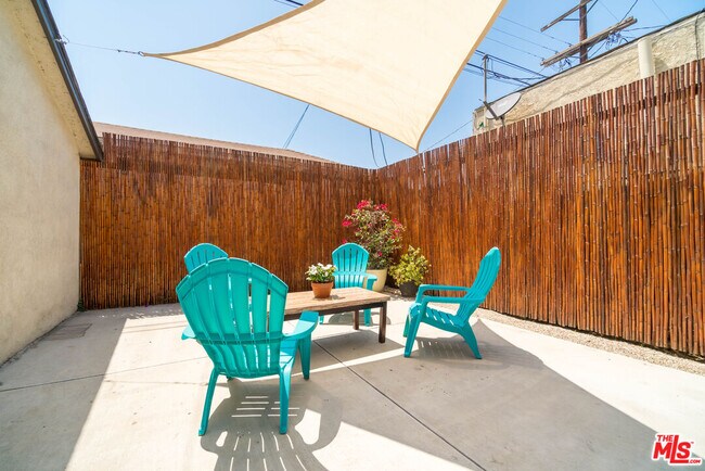 Foto del edificio - 1809 W 37th Pl