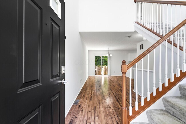 Foto del edificio - 1113 Green Knoll Dr