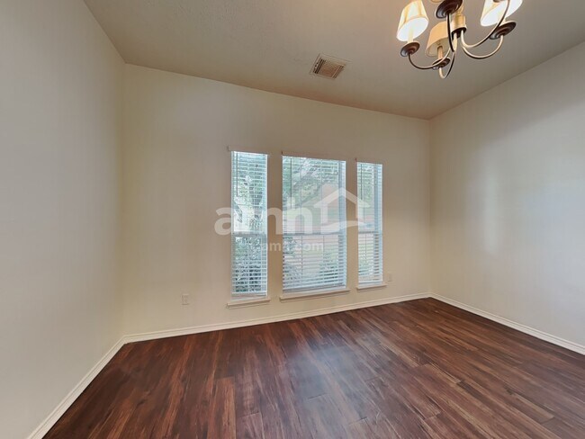 Foto del edificio - 19715 N Vlg of Bridgestone Ln