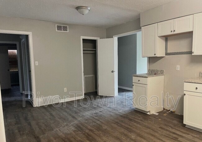 Foto del edificio - 1423 Abernathy Rd