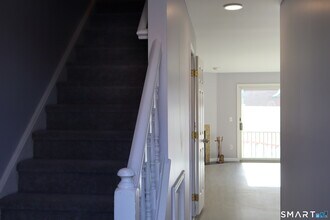 Building Photo - 15 Boughton St